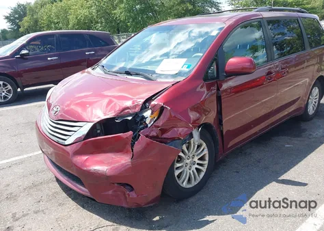 2013 Toyota Sienna Xle V6 8 Passenger from USA, damaged, VIN 5TDYK3DC4DS386055